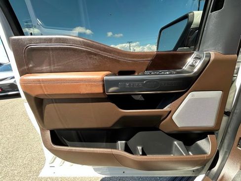 Used 2025 Ford F150 King Ranch AWD/4WD image 36