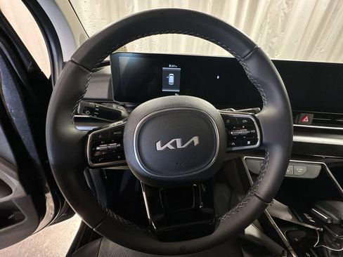 New 2026 Kia Carnival image 22