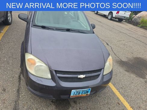 Used 2006 Chevrolet Cobalt LS FWD image 2