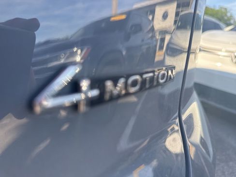 Certified 2025 Volkswagen Atlas Cross Sport SEL Premium R-Line image 30