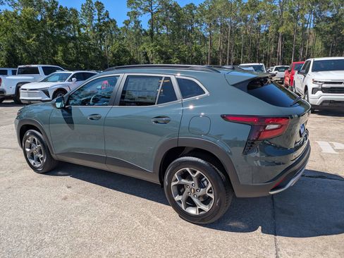New 2026 Chevrolet Trax LT FWD image 27