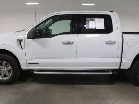 Used 2024 Ford F150 XLT w/ Mobile Office Package image 6