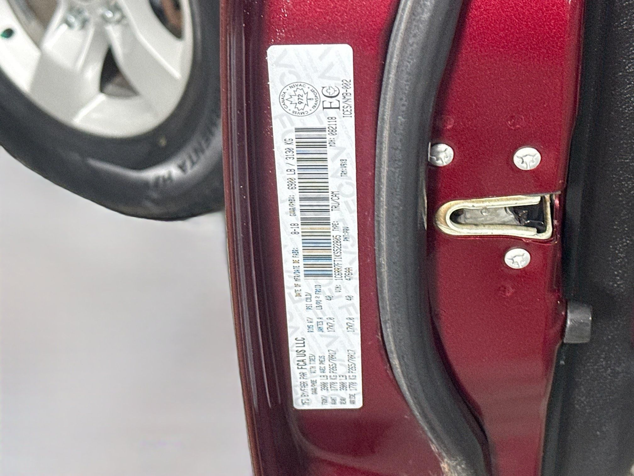 Used 2019 RAM 1500 ST AWD/4WD image 38