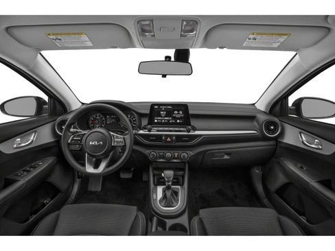 Used 2023 Kia Forte LXS w/ LXS Technology Package FWD image 5