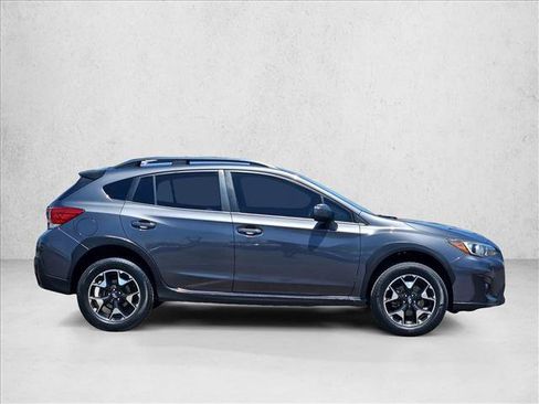 Used 2020 Subaru Crosstrek 2.0i Premium w/ Moonroof Package 2 AWD/4WD image 9
