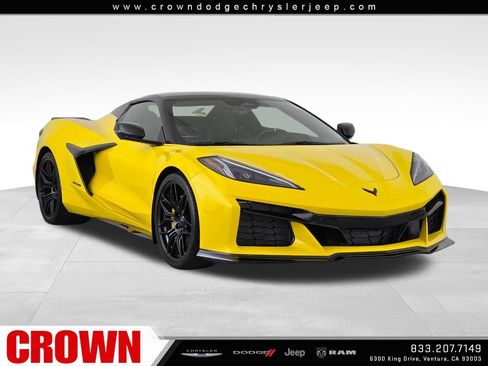 Used 2025 Chevrolet Corvette Z06 RWD image 1