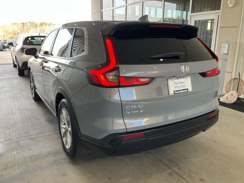 Certified 2025 Honda CR-V EX image 22