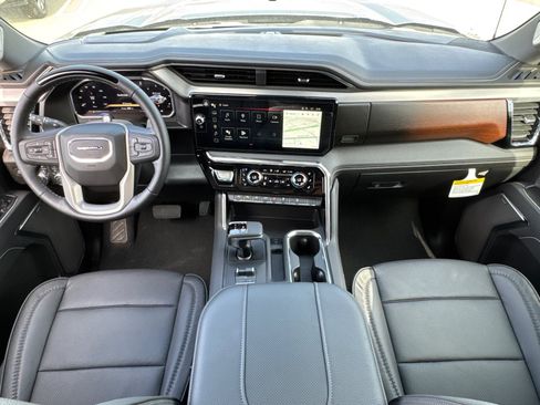 Used 2026 GMC Sierra 1500 Denali AWD/4WD image 21