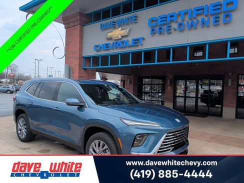 Certified 2025 Buick Enclave Preferred FWD image 1