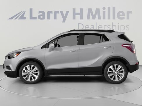 Used 2017 Buick Encore Preferred AWD/4WD image 3