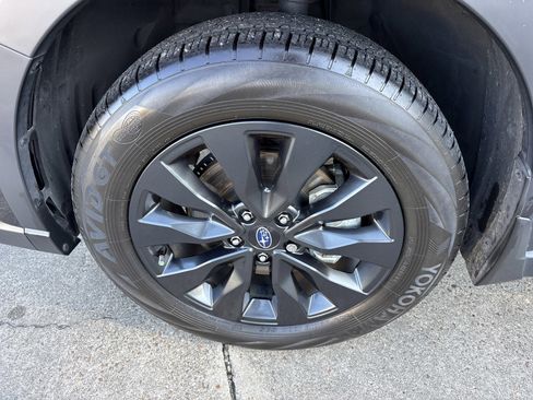 Used 2024 Subaru Outback Onyx Edition image 10