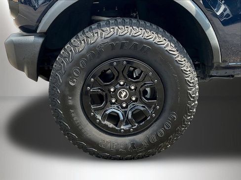 Used 2021 Ford Bronco Wildtrak AWD/4WD image 31
