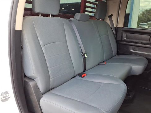 Used 2018 RAM 2500 Tradesman w/ Chrome Appearance Group image 14