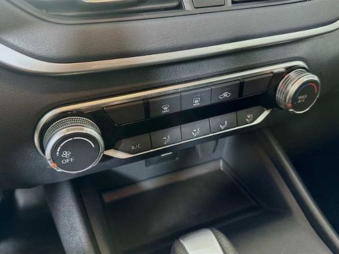 Certified 2023 Nissan Altima 2.5 S image 14