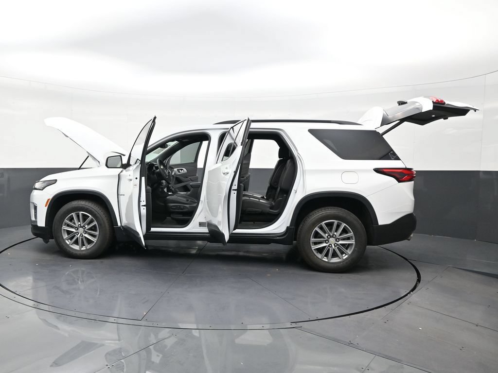 Used 2024 Chevrolet Traverse LT FWD image 27