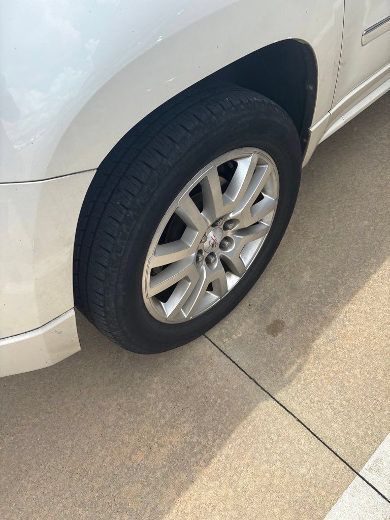 Used 2015 GMC Acadia Denali FWD image 7