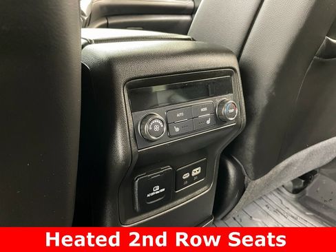 Used 2023 GMC Acadia SLT w/ Preferred Package image 13