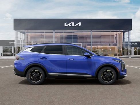 New 2026 Kia Sportage EX image 8