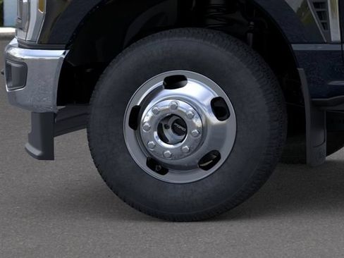 New 2026 Ford F350 Lariat AWD/4WD image 19