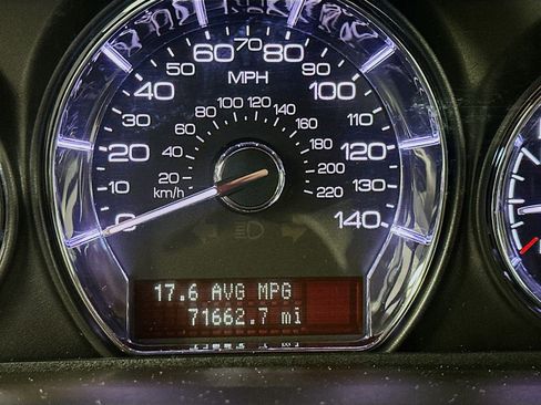 Used 2012 Lincoln MKS AWD image 12