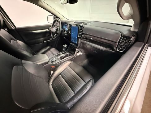 Used 2025 Ford Ranger Lariat w/ Advanced Towing Package image 62