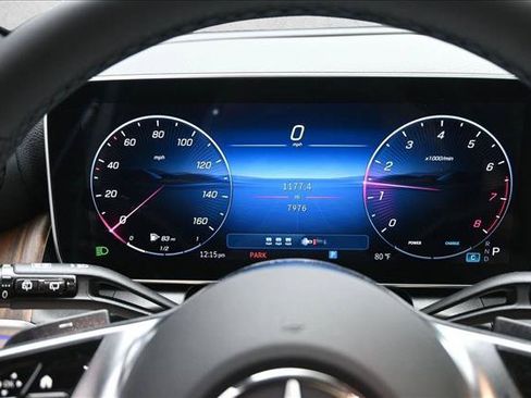 Certified 2025 Mercedes-Benz GLC 300 4MATIC image 12