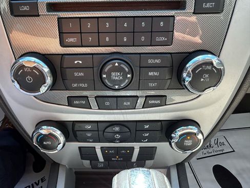 Used 2011 Mercury Milan Hybrid FWD image 23