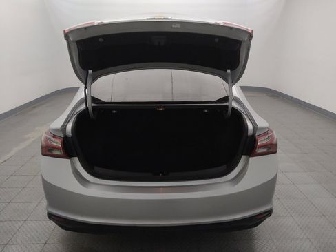 Used 2020 Chevrolet Malibu LT FWD image 29