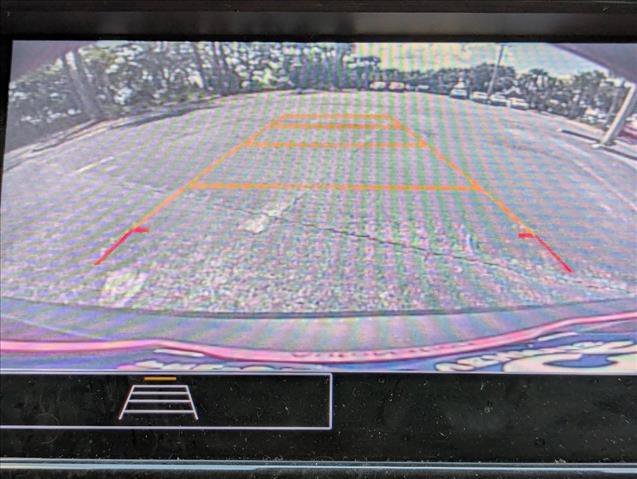 Used 2022 Chevrolet TrailBlazer RS w/ Convenience Package FWD image 9