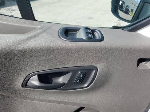 Used 2024 Ford Transit 250 Low Roof w/ Exterior Upgrade Package image 26