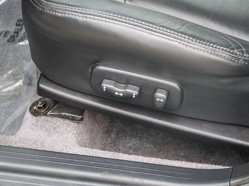 Used 2004 Nissan Altima 3.5 SE w/ Leather Pkg image 20