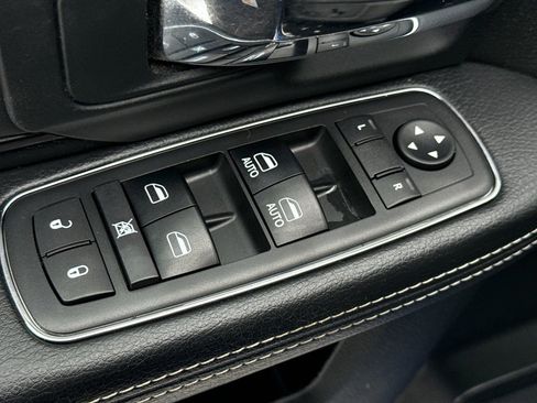 Used 2018 RAM 1500 Rebel w/ Luxury Group image 12