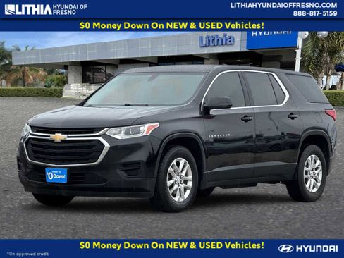 Used 2021 Chevrolet Traverse LS w/ LPO, Cargo Package image 1