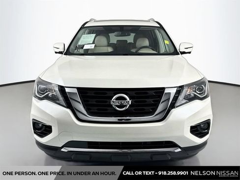 Certified 2020 Nissan Pathfinder Platinum w/ Cargo Package AWD/4WD image 2