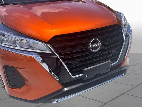 Used 2023 Nissan Kicks SV FWD image 30