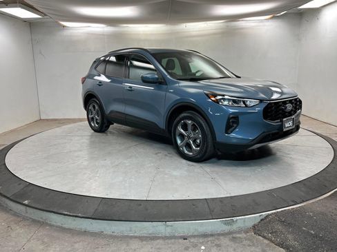 Used 2025 Ford Escape ST-Line Select image 7