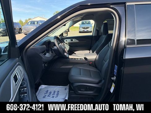 New 2026 Ford Explorer Active w/ Active Comfort Package AWD/4WD image 9