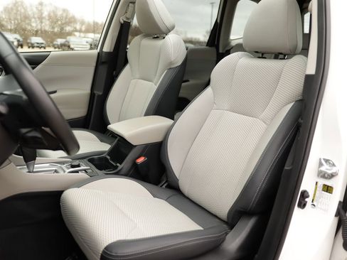 Used 2023 Subaru Forester Premium image 23