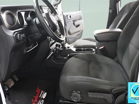 Used 2019 Jeep Wrangler Unlimited Sport S image 20