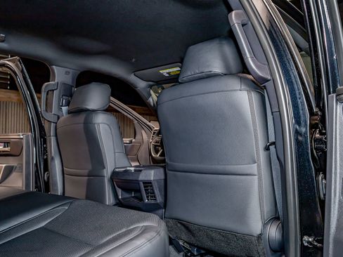 Used 2025 Toyota Tundra SR5 image 27