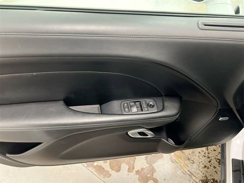 Used 2020 Dodge Challenger R/T Scat Pack w/ T/A Package image 22