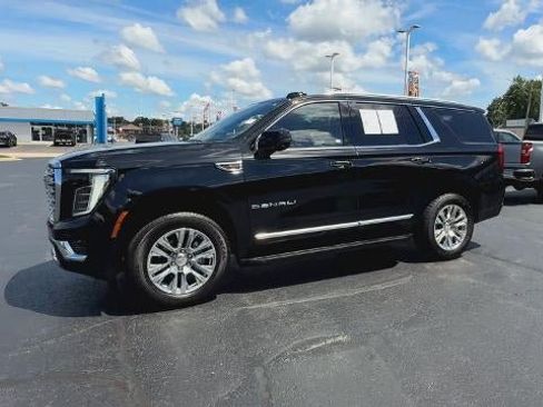 Certified 2025 GMC Yukon Denali AWD/4WD image 4