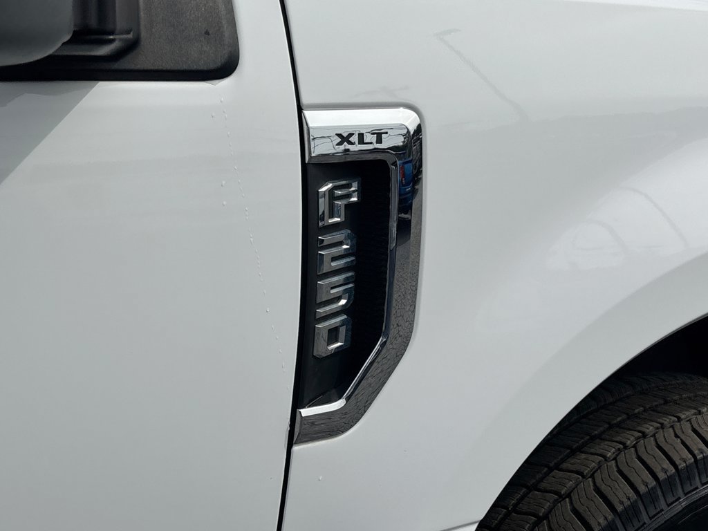 Used 2019 Ford F250 XLT AWD/4WD image 12