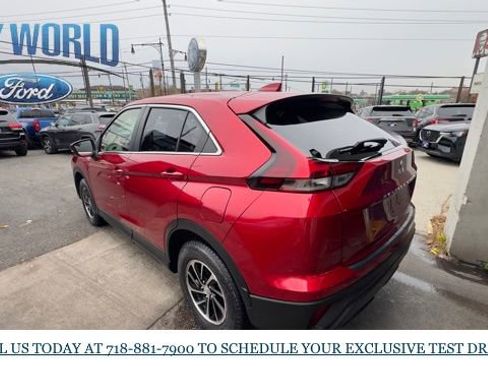 Used 2022 Mitsubishi Eclipse Cross ES image 3