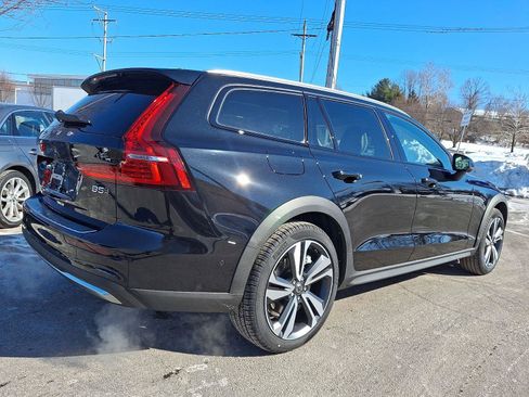 New 2026 Volvo V60 B5 Cross Country Plus w/ Protection Package Premier image 4