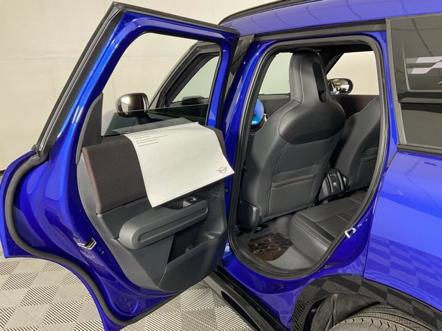 Certified 2026 MINI Cooper Countryman S w/ Comfort Package Max AWD/4WD image 32