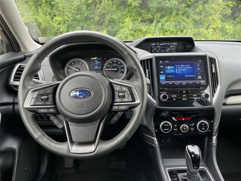 Used 2023 Subaru Forester Limited AWD/4WD image 18