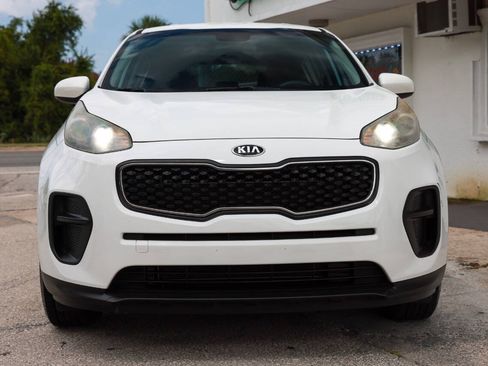 Used 2018 Kia Sportage LX FWD image 9