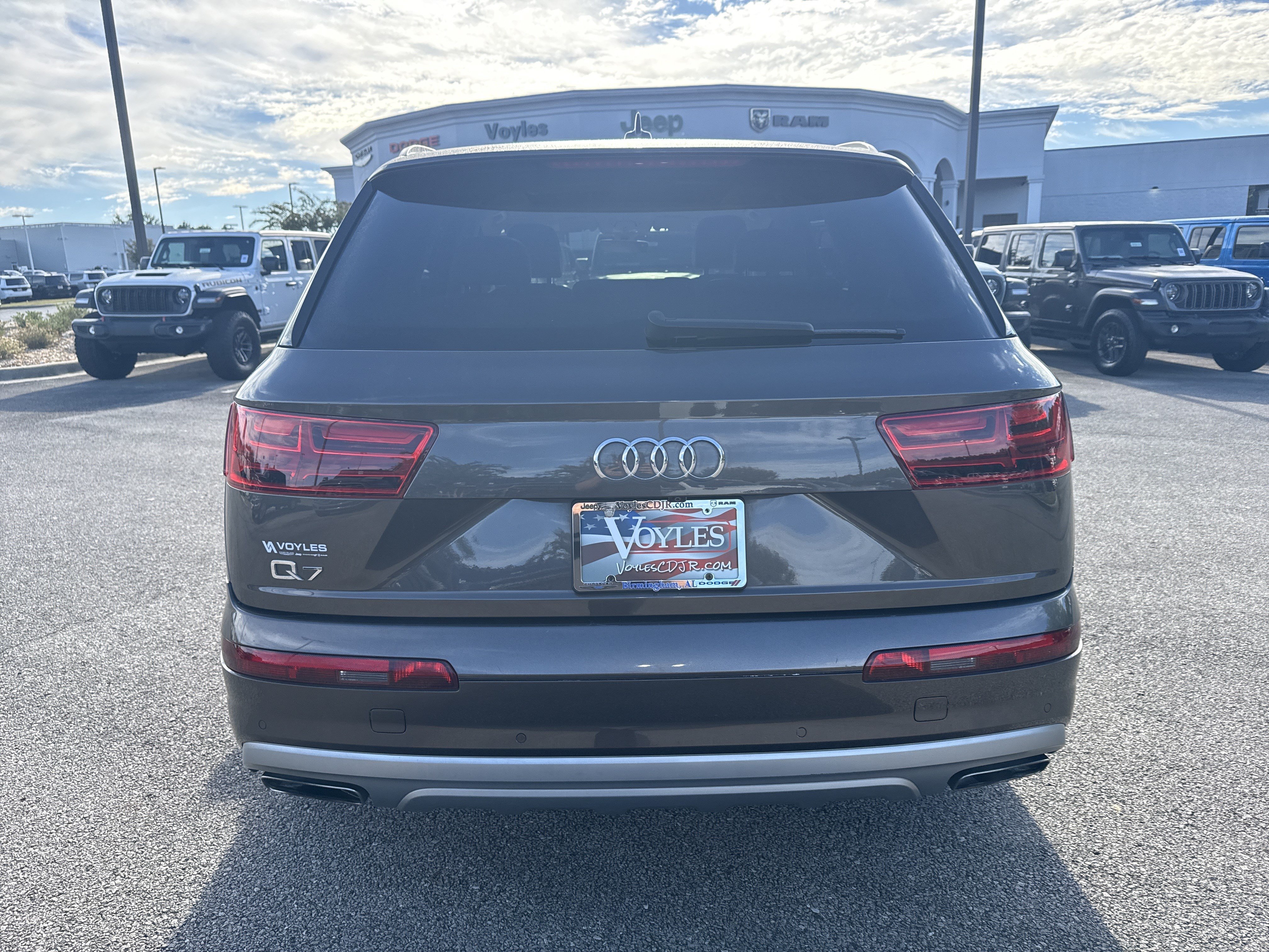 Used 2019 Audi Q7 2.0T Premium Plus w/ Premium Plus Package AWD/4WD image 6