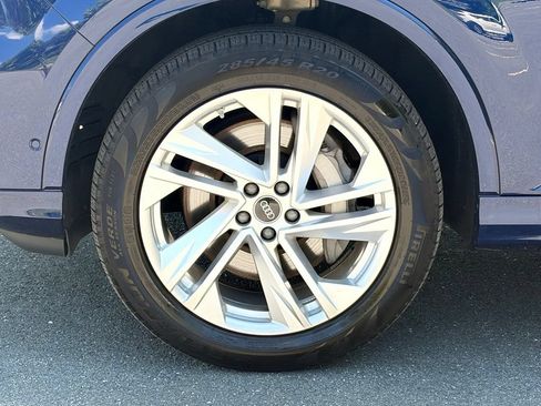 Used 2023 Audi Q7 3.0T Premium AWD/4WD image 2